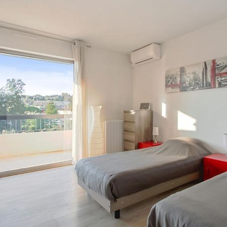 Appartement Panorama - Welkeys Вилньов Любе Екстериор снимка
